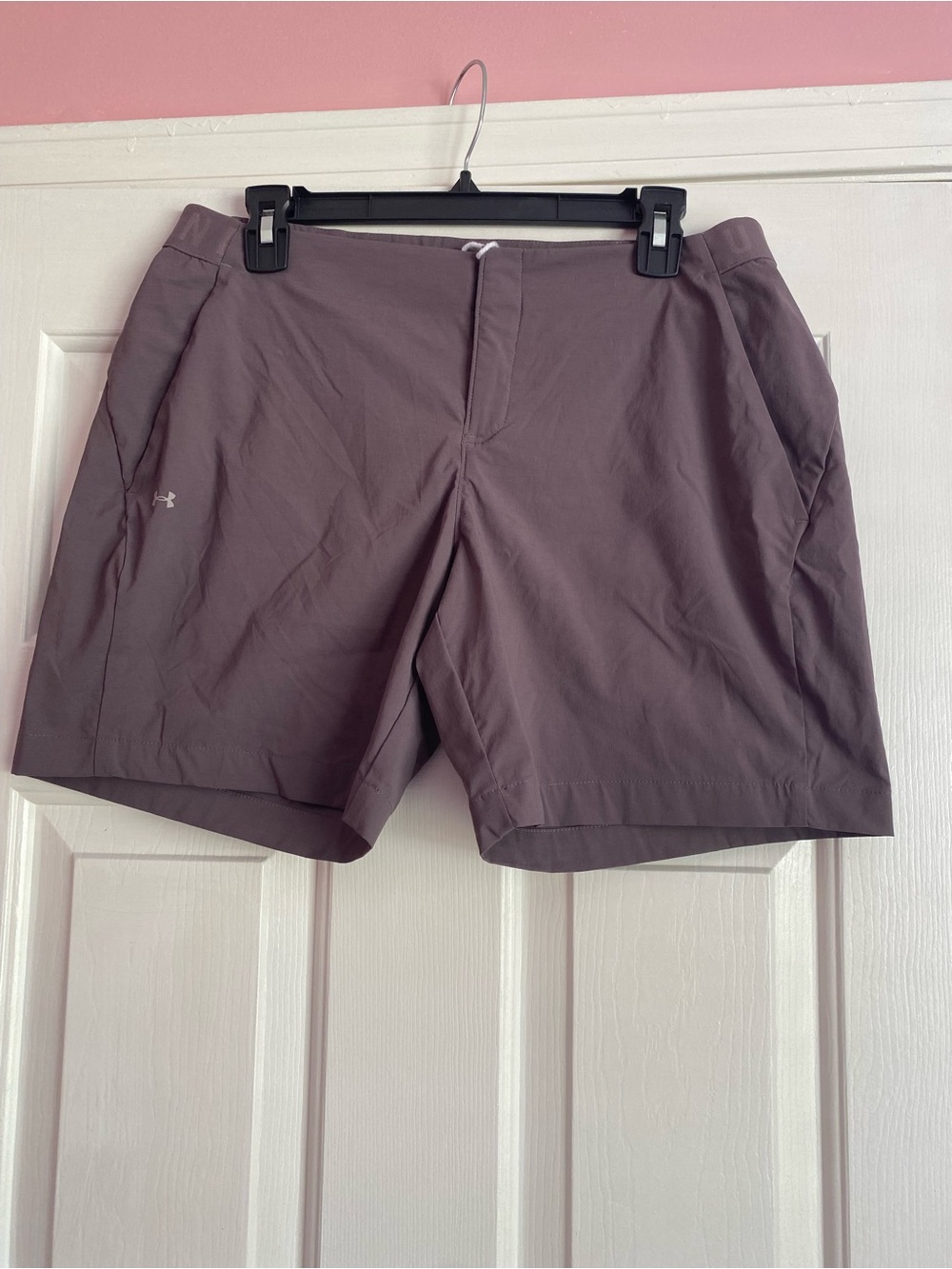 Under Armour Men's Mauve Athletic Shorts